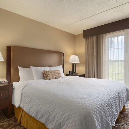 Embassy Suites Pittsburgh - International Airport Coraopolis Zimmer foto