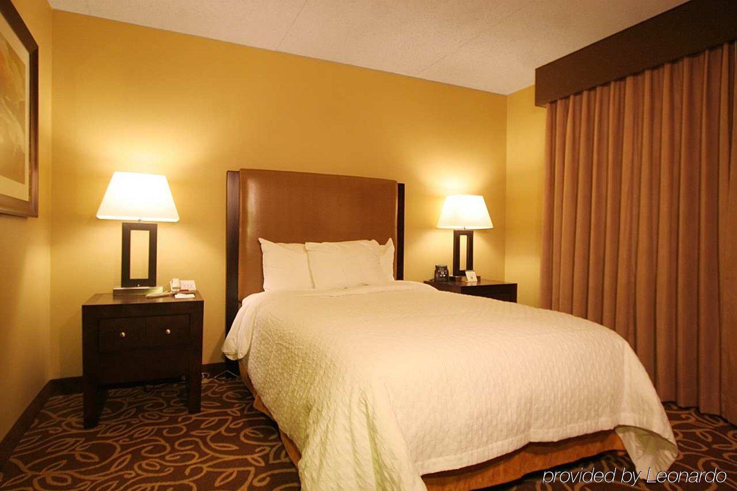 Embassy Suites Pittsburgh - International Airport Coraopolis Zimmer foto